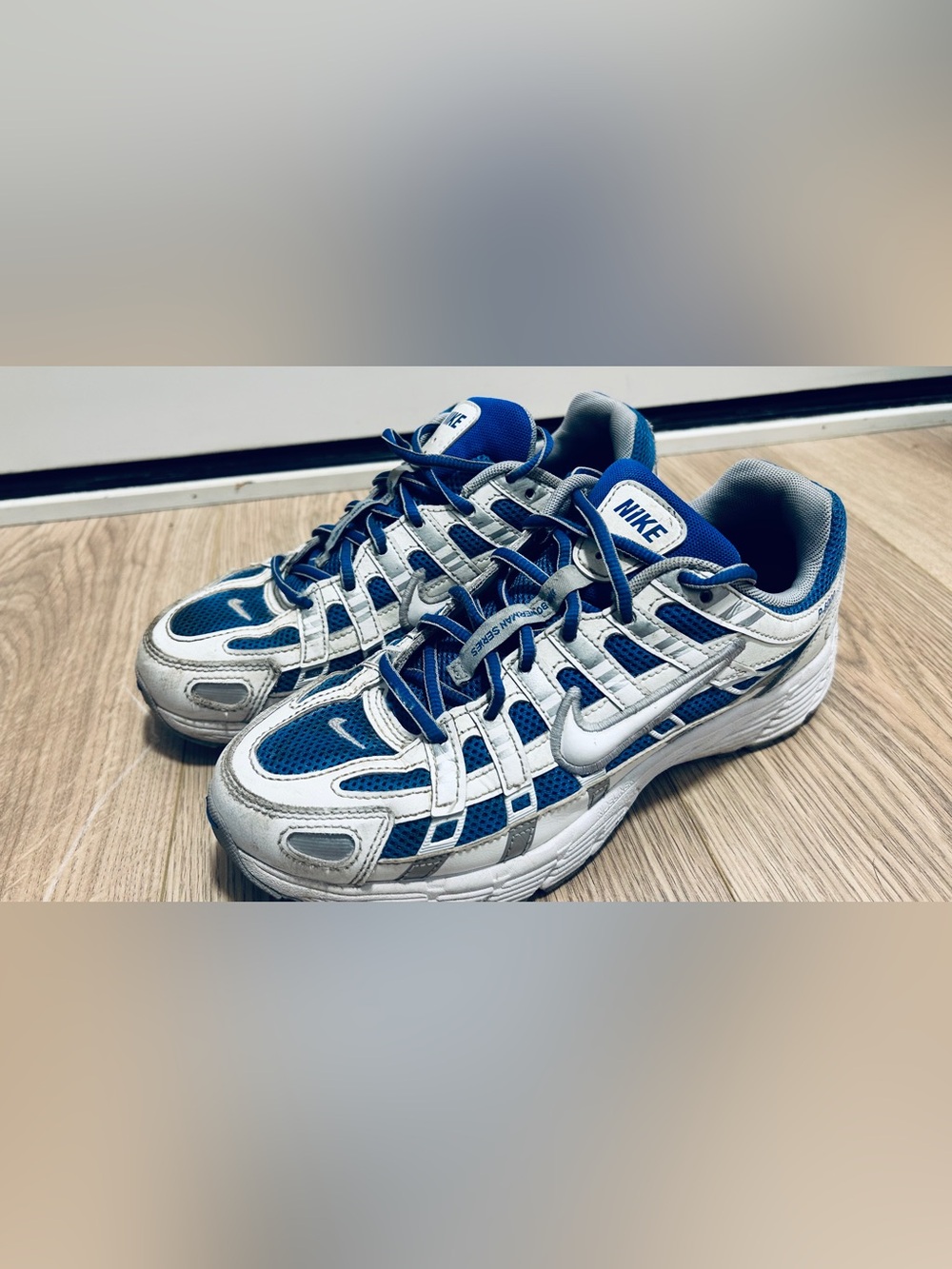 Nike Bowerman Series Leather & Mesh Sneakers – Size 6Y